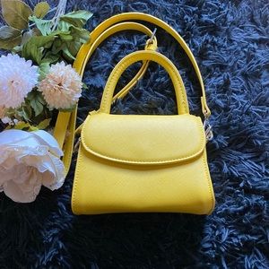 FOREVER 21 miniature handbag